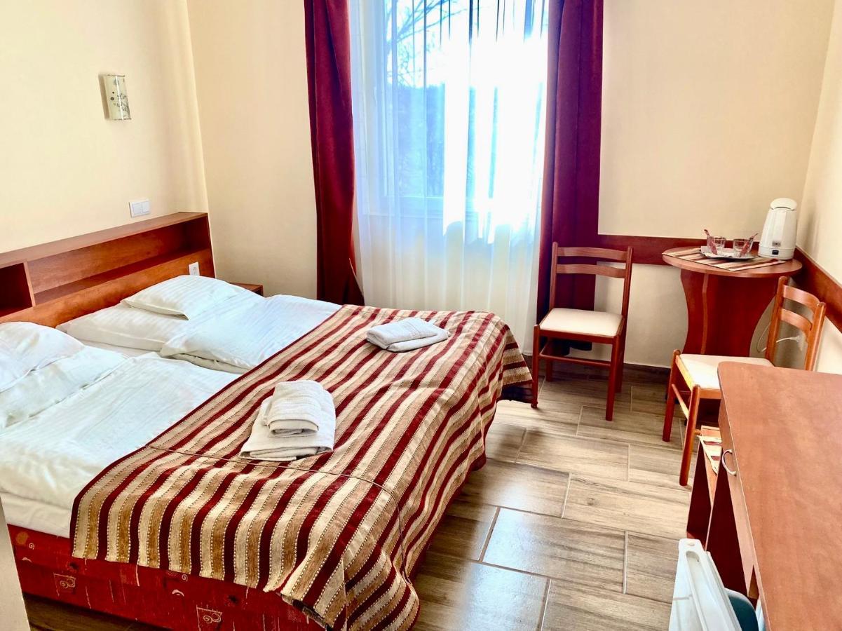 Ligetalja Termal Hotel Peneszlek エクステリア 写真